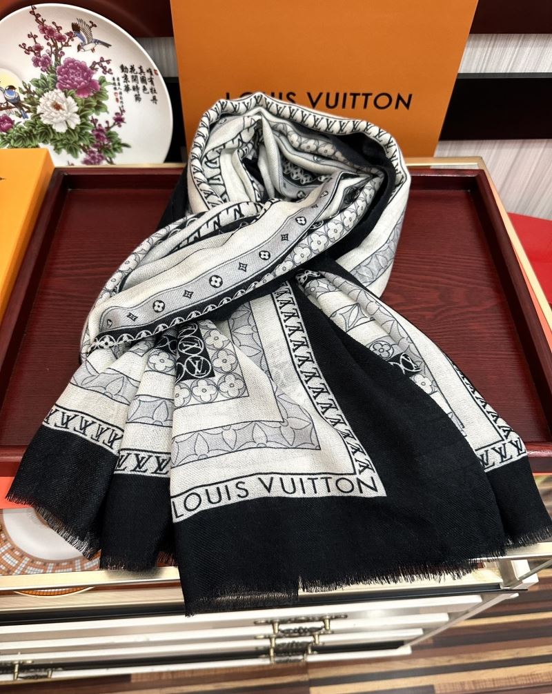 Louis Vuitton Scarf